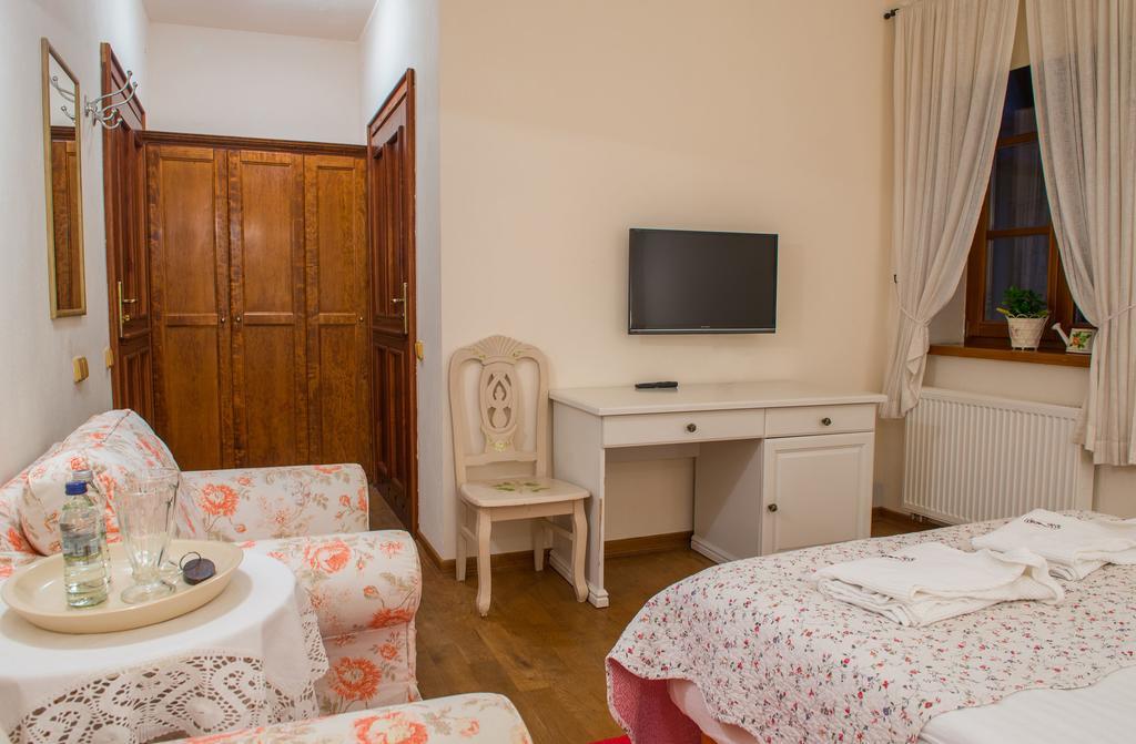 Hotel Folwark Walencja Kazimierz Dolny Zimmer foto